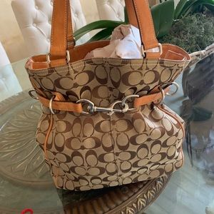 Beautiful Coach Purse - image 1